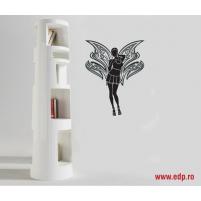 Sticker decorativ Fata cu aripi